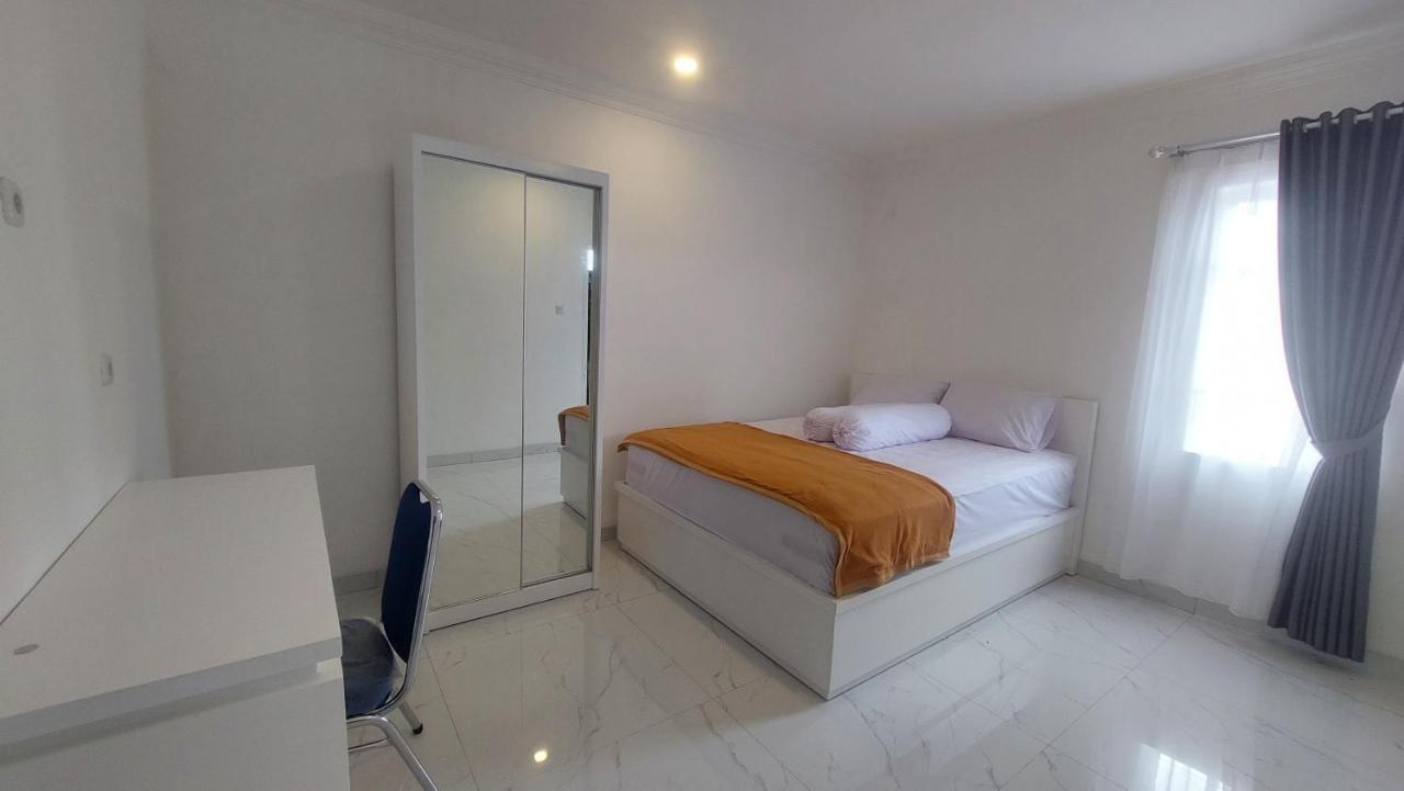 Hotel Wisma Mangurna Dolok Sanggul Extérieur photo