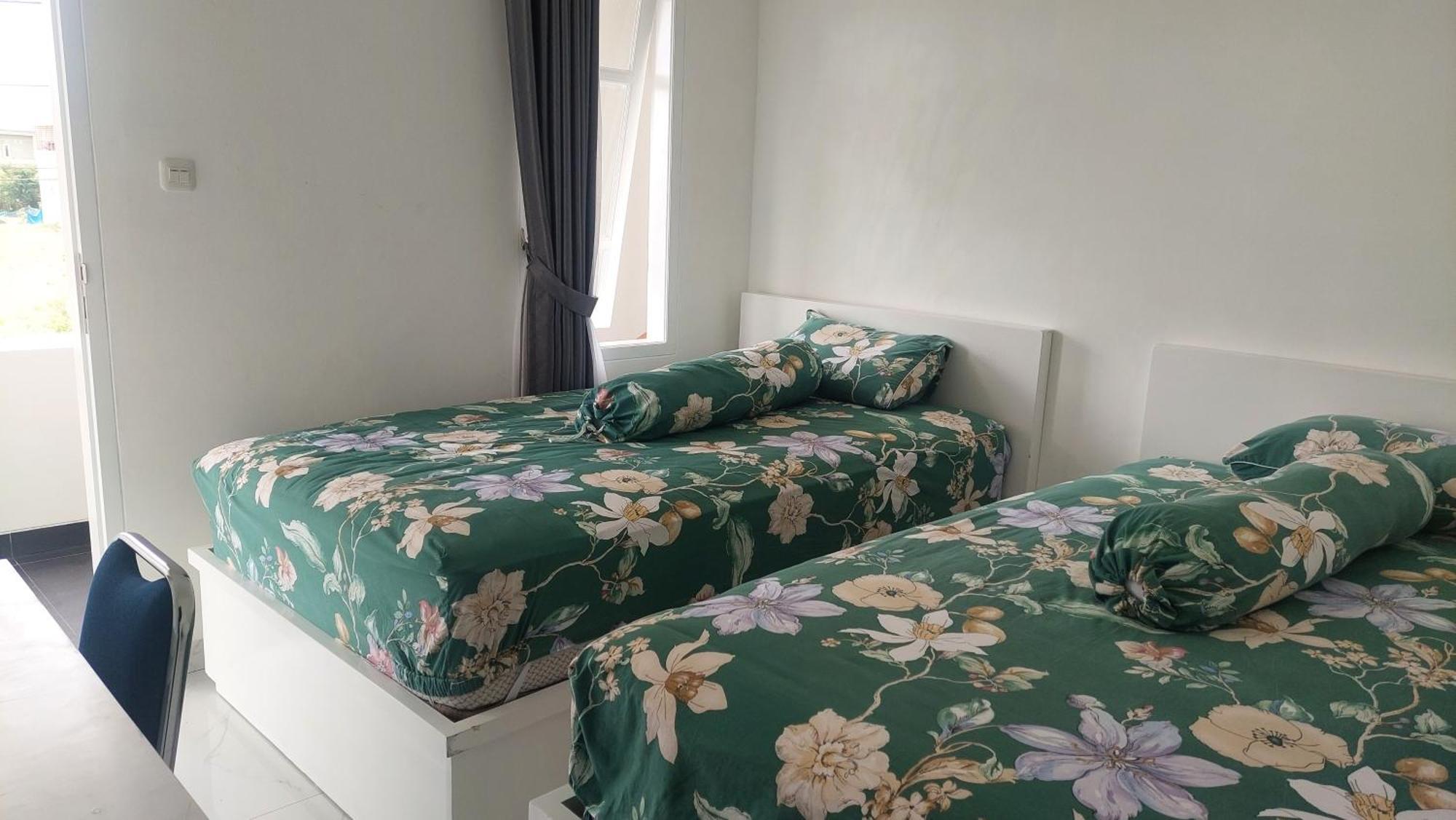 Hotel Wisma Mangurna Dolok Sanggul Extérieur photo